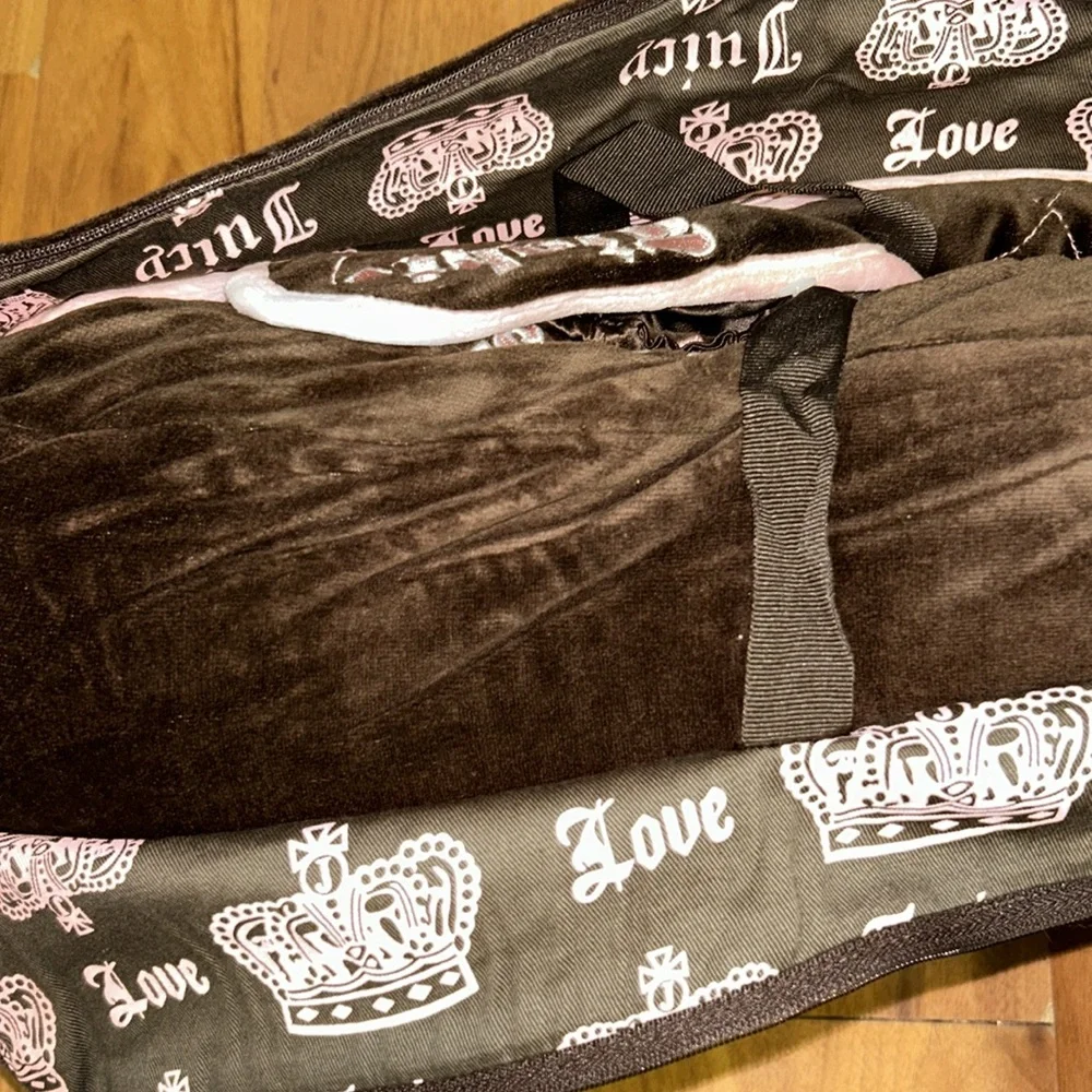 NWT Original Juicy Couture ✨SUPER RARE✨ Travel Like Royalty Juicy Travel Set